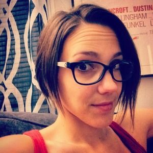 Meet your Posher, April